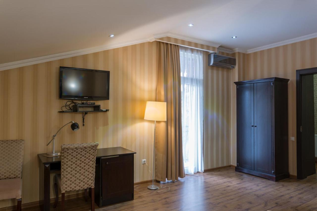 Garden View Hotel Tbilisi Exterior photo